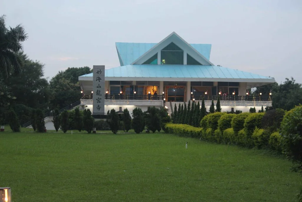 dragon palace temple